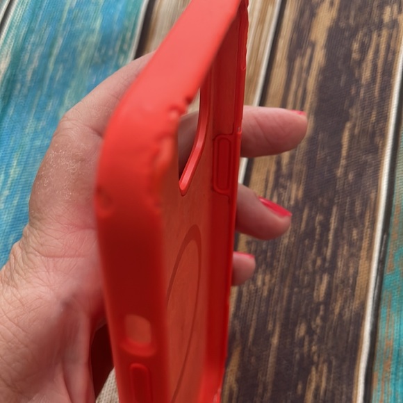 iPhone case - Picture 3 of 5